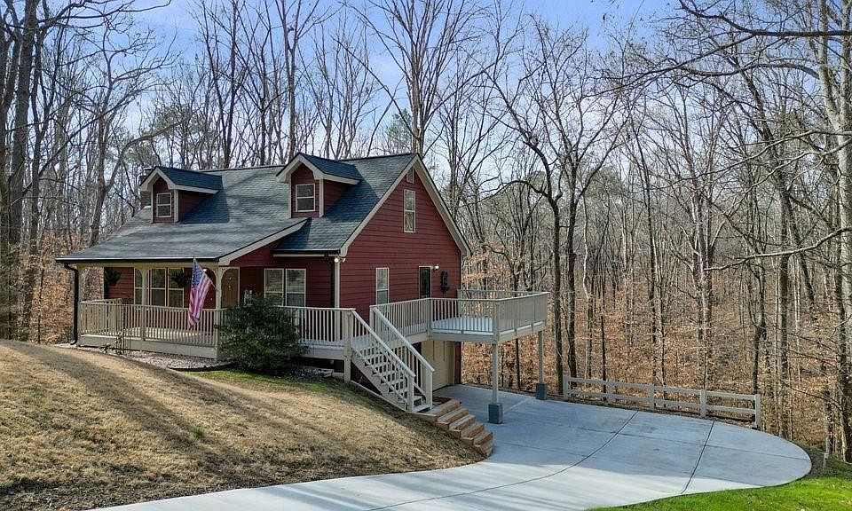 1st image of 486 Big Oak Dr