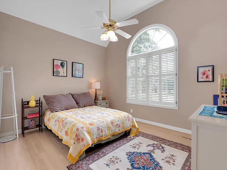 202 Mallowrose Ln — Photo 19