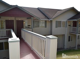 304 N Wycoff Ave UNIT 3, Bremerton, WA 98312