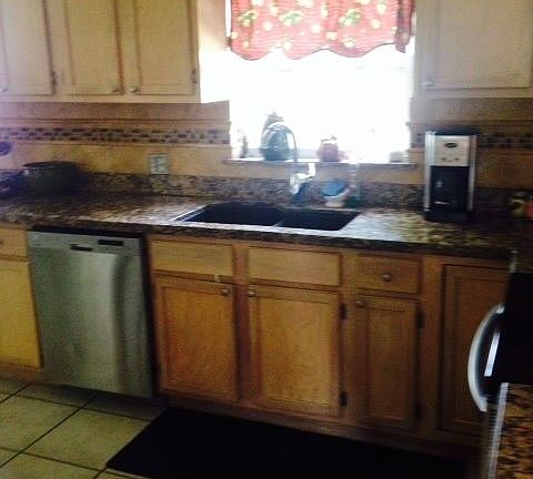 5th image of 124 Tudela St