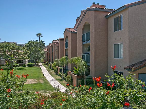 3rd image of 7160 Shoreline Dr #4110