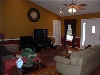 3rd image of 118 Kabe Dr