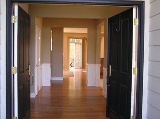 2025 NE 33rd Pl, Renton, WA 98056