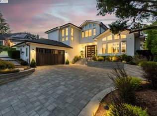 4036 Jefferson Ave, Emerald Hills, CA 94062