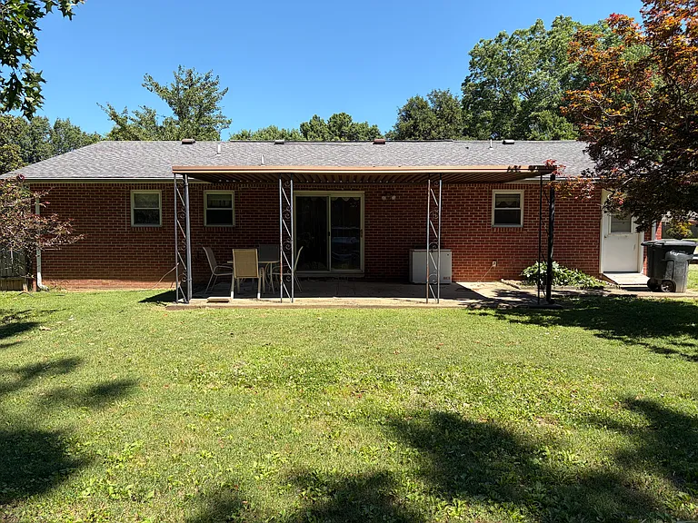 1108 Patty Dr — Photo 11