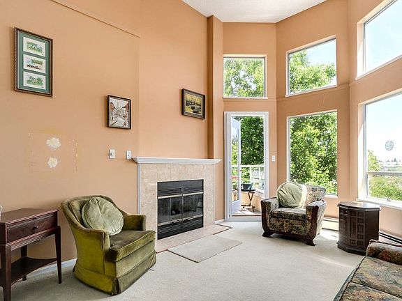 2nd image of 7251 Minoru Blvd #325