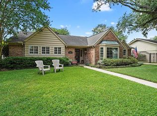 7919 Meadowbriar Ln, Houston, TX 77063