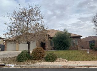 2227 S Salt Cedar Dr, Washington, UT 84780