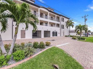 1713 Beach Pkwy APT 301, Cape Coral, FL 33904