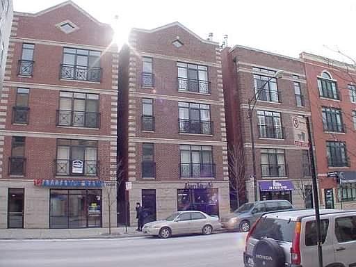 1st image of 2047 W Belmont Ave APT 3