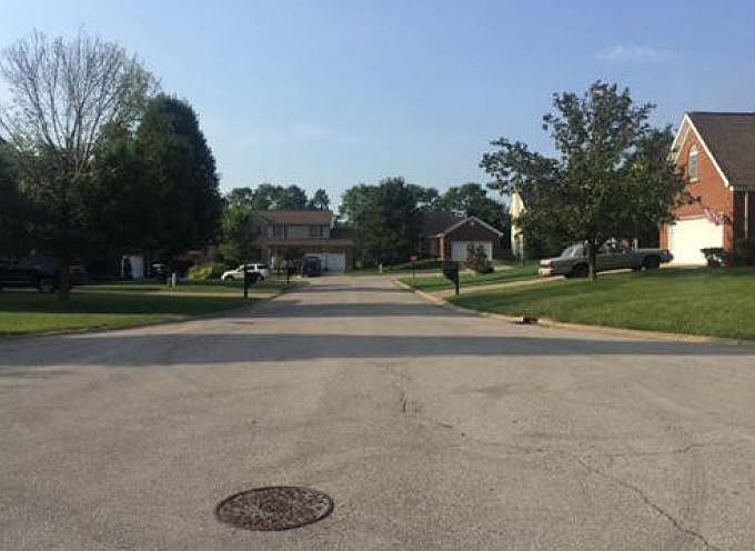 2nd image of 4704 Vinecliff Pl