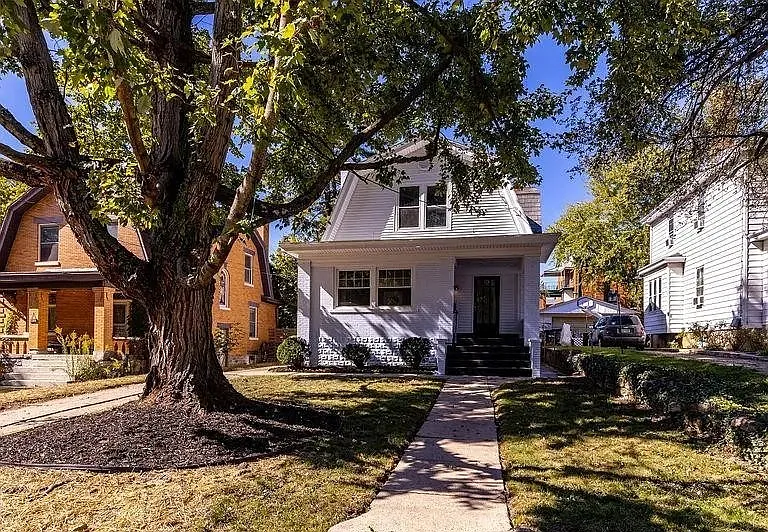 919 Sunset Ave — Photo 4