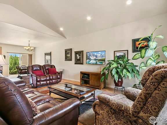 2nd image of 2791 Exmoor Ln