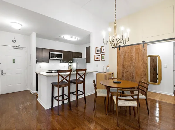 501 Adams Street image 3 of 16