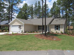 356 Cameron Ln, Southern Pines, NC 28387