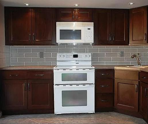 3rd image of 293 Carmel Woods Dr Unit 293
