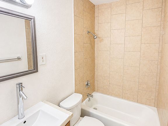 3rd image of 4215 35th St APT B