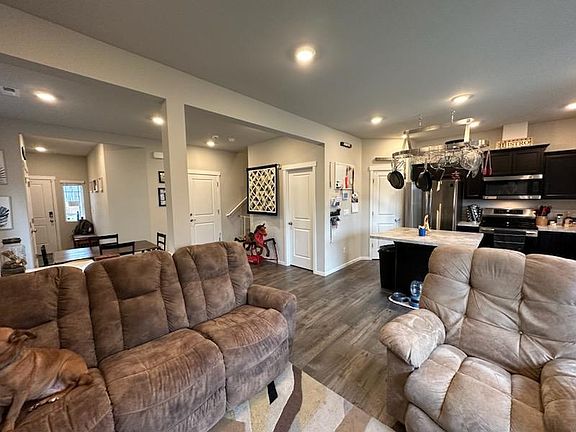 5th image of 6452 NE Yorktown Pl NE