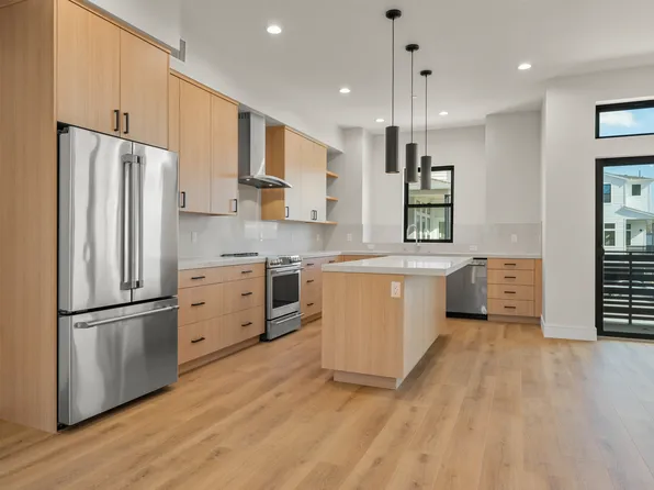 1042 Tartan Ln, San Jose, CA 95125