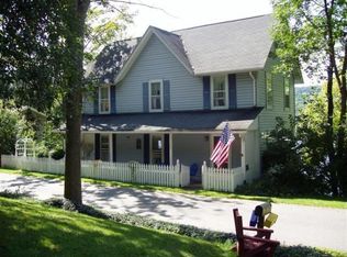 765 E Lake Rd, Penn Yan, NY 14527