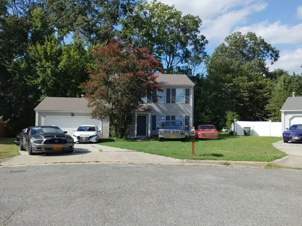 759 Flagship Dr, Newport News, VA 23608