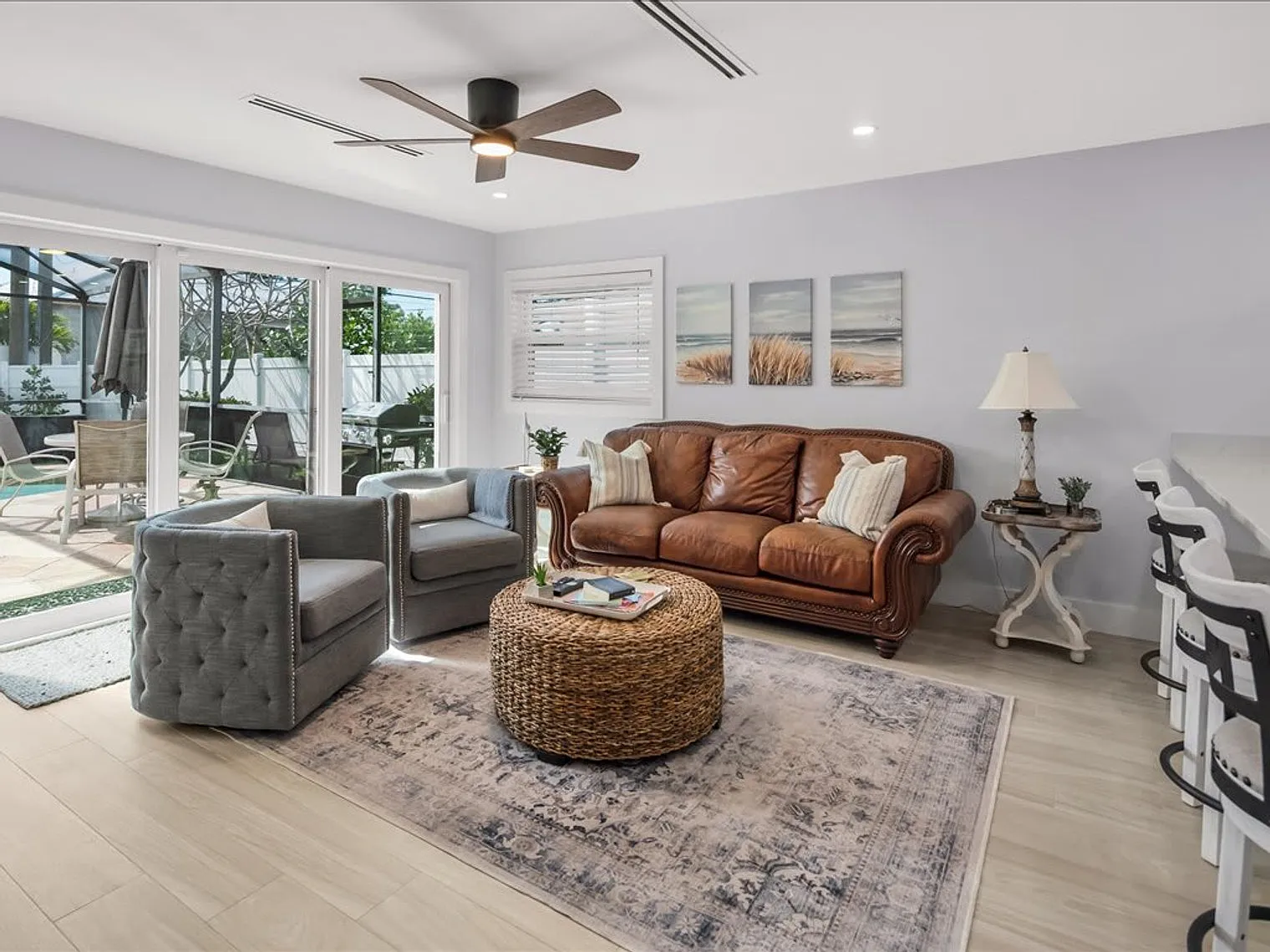 3 bed, 3.0 bath, 1356 sqft, $5,312 — Photo 1