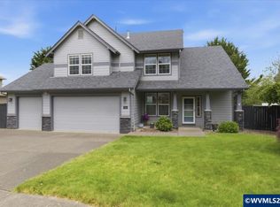 946 Reagan Ave NW, Salem, OR 97304