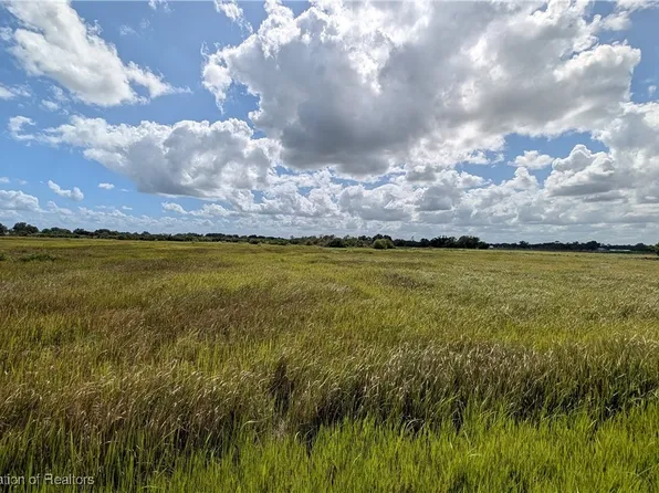 5500 1st Rd, Labelle, FL 33935