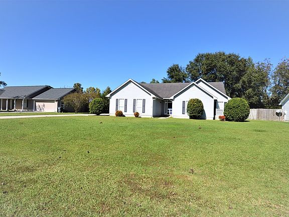 3rd image of 3813 Lynfield Ln