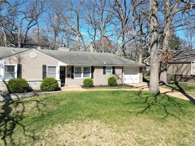 501 Forest Green Dr, Saint Louis, MO, 63119
