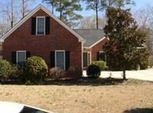 104 Neuchatel Rd, New Bern, NC 28562