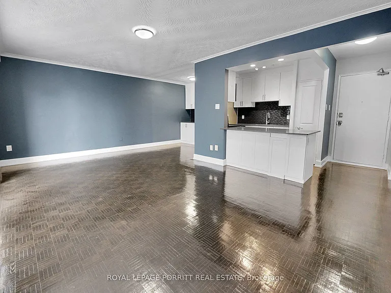 4 Superior Ave #8 — Photo 14
