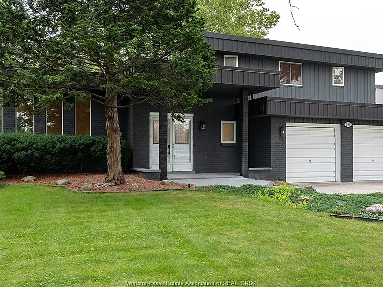 398 Brighton Rd — Photo 3