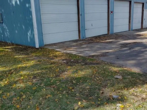 4445 Sunnyview Rd NE, Salem, OR 97305