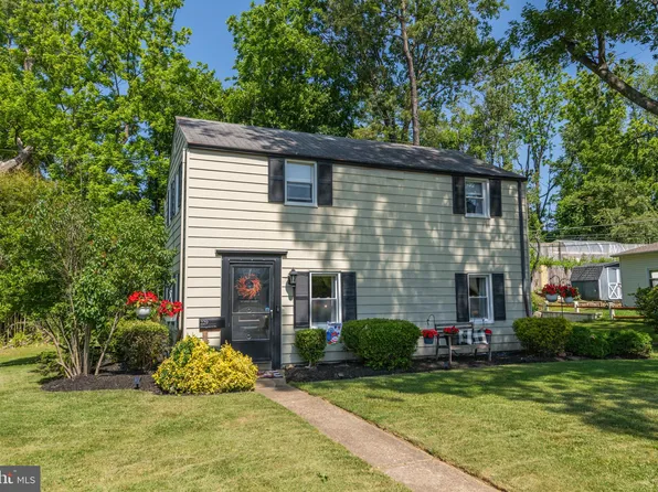 229 Montgomery Ave, Oreland, PA 19075