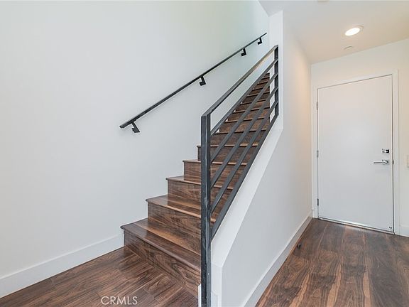 2nd image of 6016 W Beachwood Ln