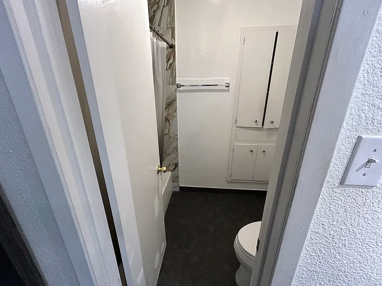 9215 Powhatan Dr — Photo 20