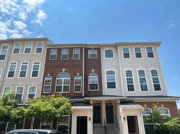 14271 Woven Willow Ln #B, Centreville, VA 20121