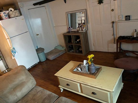 5th image of 294 Washington Ave #B
