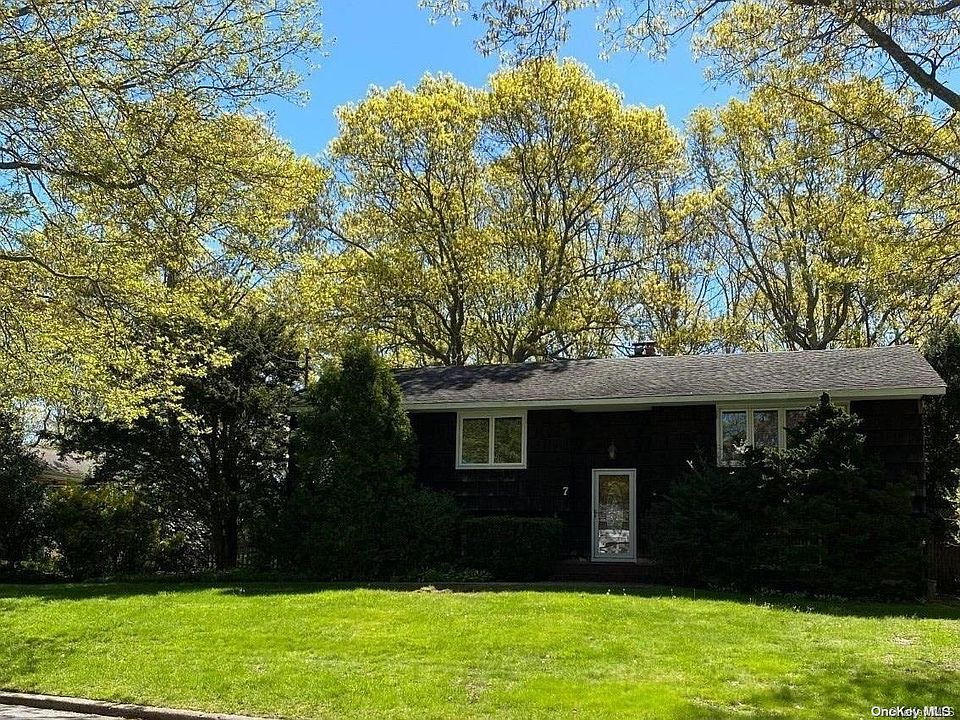 1st image of 7 Woodbine Lane