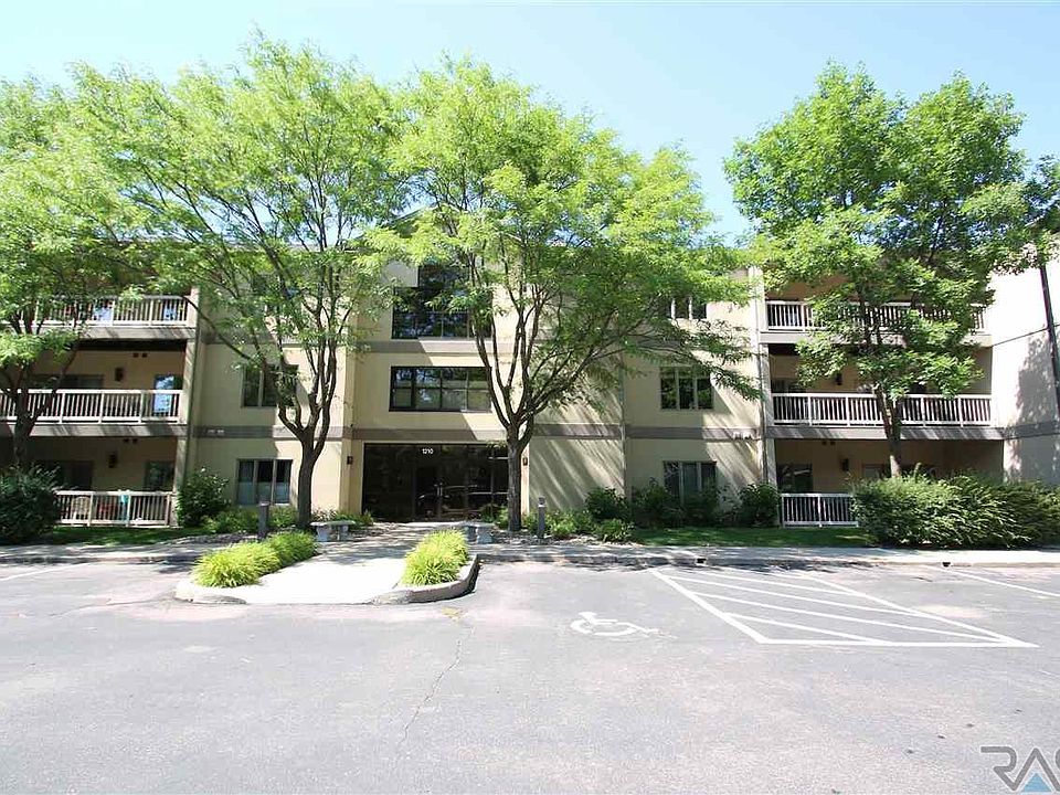 1st image of 1210 W 57th St APT 104