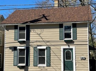 141 S Riverside Dr, Batavia, OH 45103