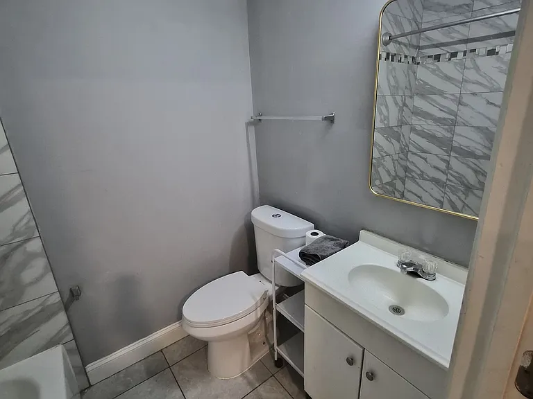724 31st St SE #5 — Photo 10