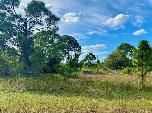 952 Kyle Ave, Lehigh Acres, FL 33974