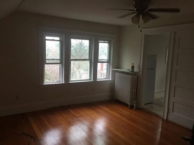 1 bed, 700 sqft, $2,100 — Photo 3