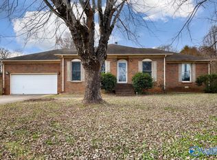 103 Lindsey Ln, Hazel Green, AL 35750