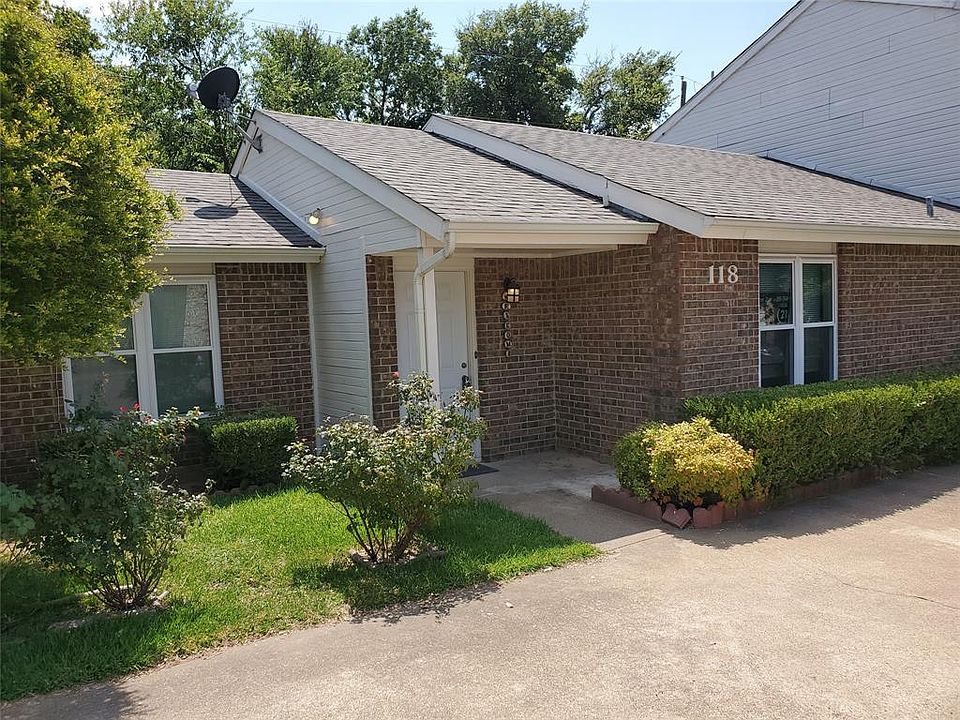 1st image of 118 Country Bend Dr