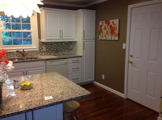 629 Haley St, Athens, TN 37303