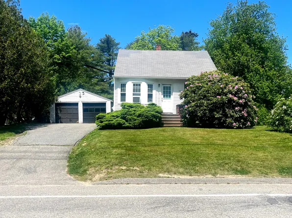 84 Middle Road, Falmouth, ME 04105