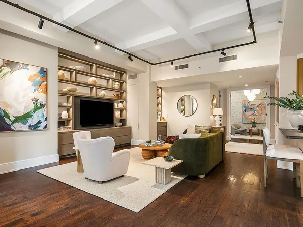 161 Grand St #3B, New York, NY 10013